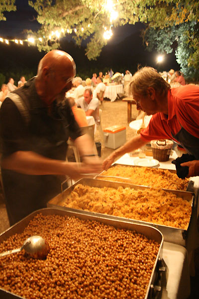 Le sacrifice de millions de grains de Maïs ont permis de faire une grande polent sans parler des milliers de poids chiches