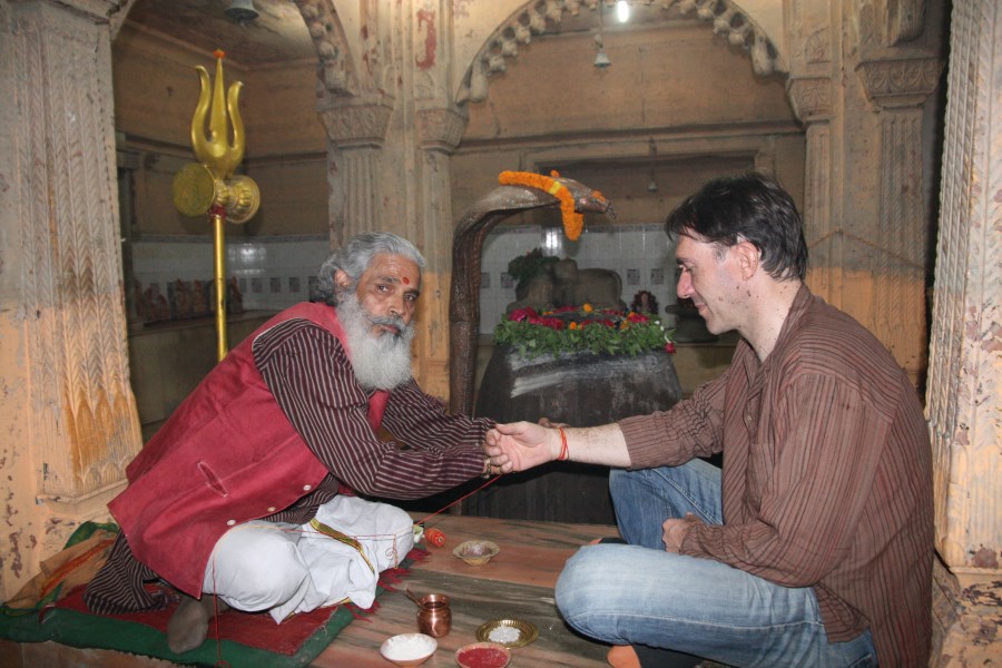 Petit temple à Varanassi