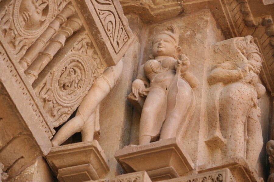 Elle se dévoile...<br />La connaissance ?